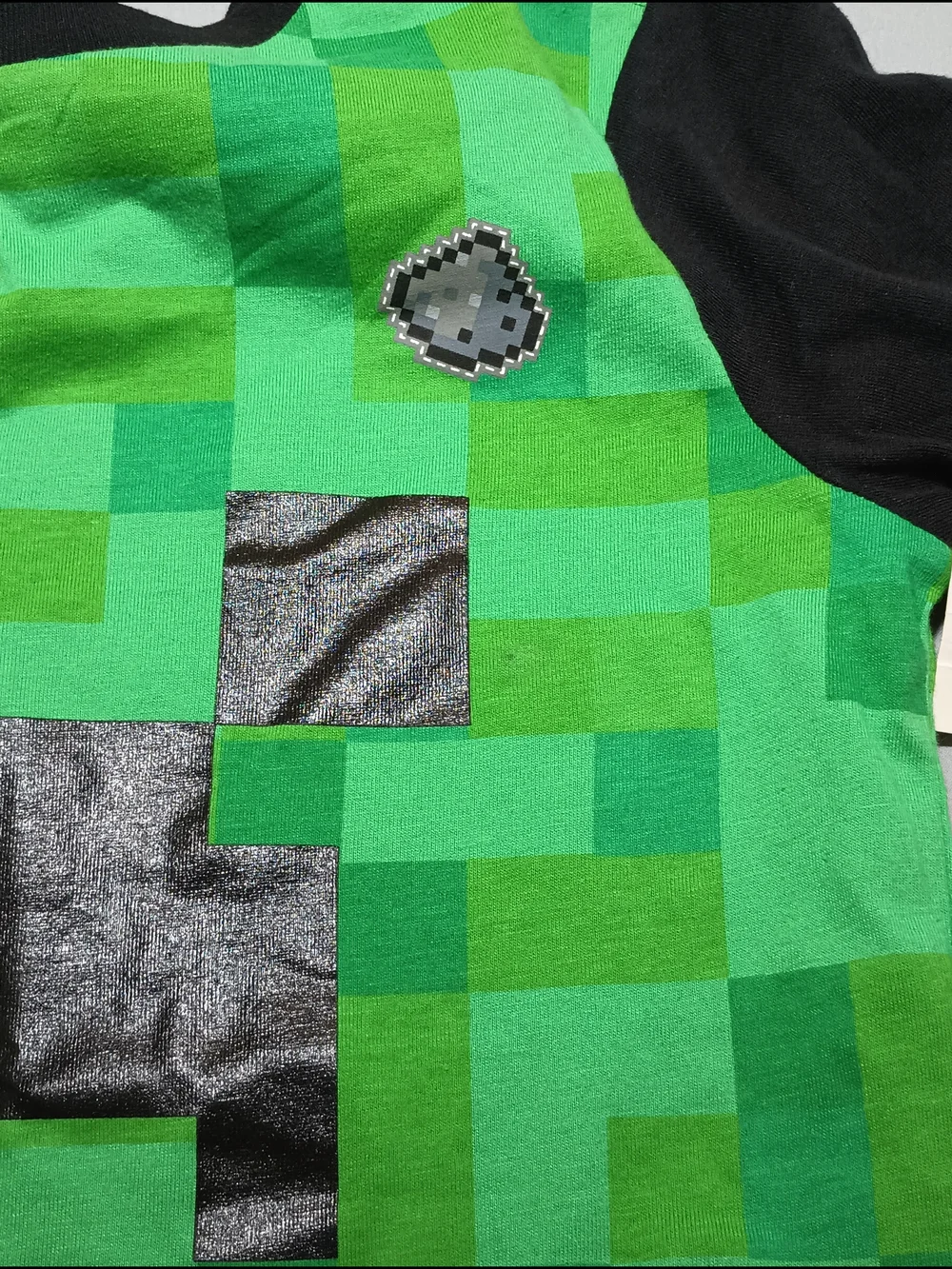 Mojang Boys' Minecraft Shirt